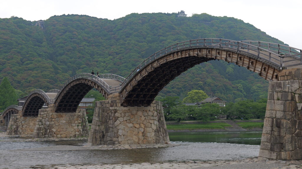 岩国市でホームページ制作をお考えの方へ｜山口県在住フリーランスが中小企業・店舗のWeb制作を担当