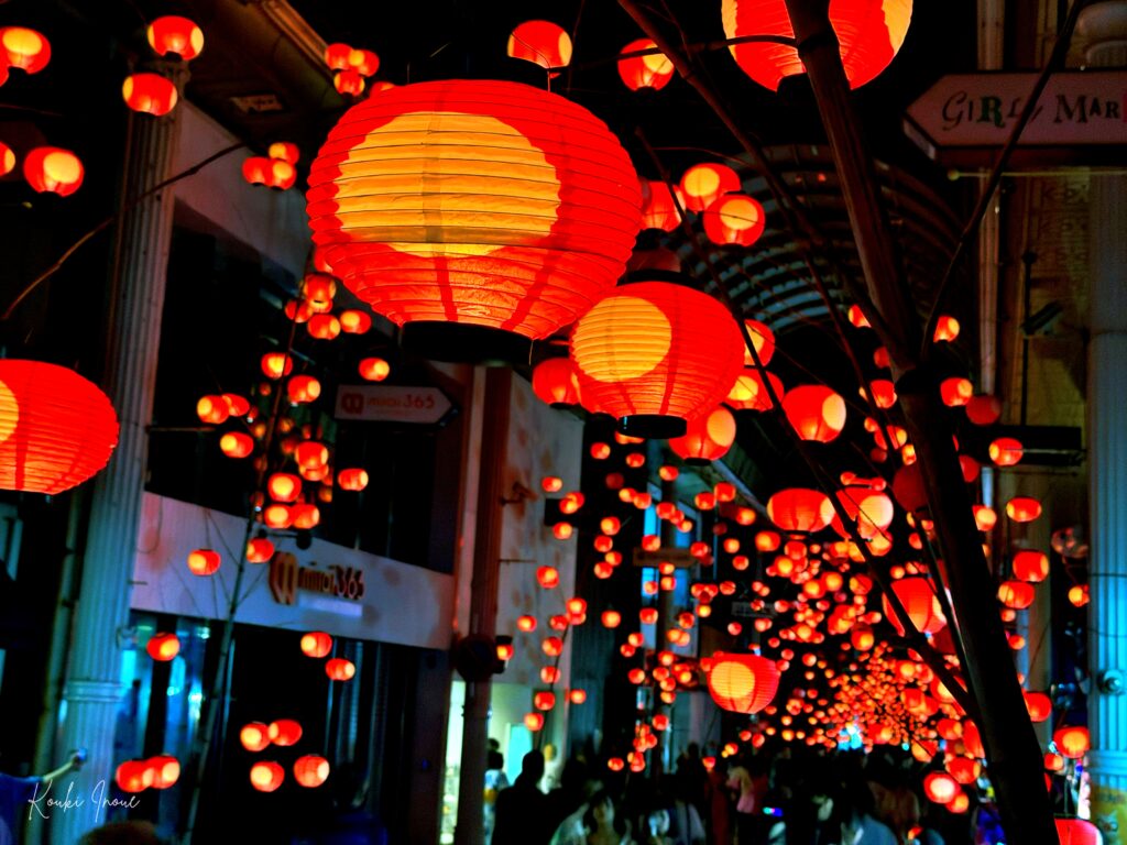商店街にろうそくの火が灯される神秘的なお祭り「山口七夕ちょうちんまつり」のシネマチックエモ動画 2026年｜山口県山口市